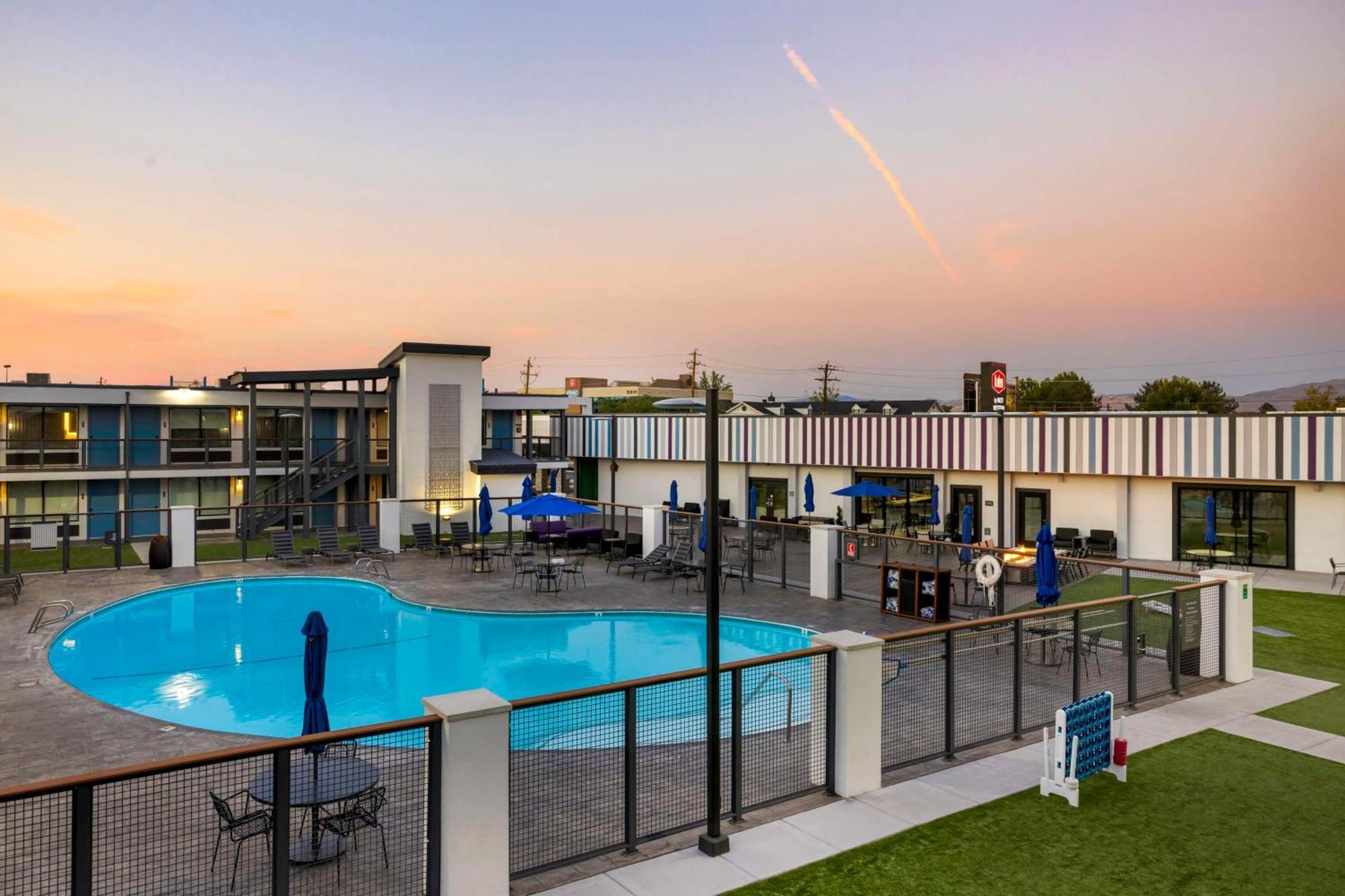 Aiden By Best Western South Reno Luaran gambar